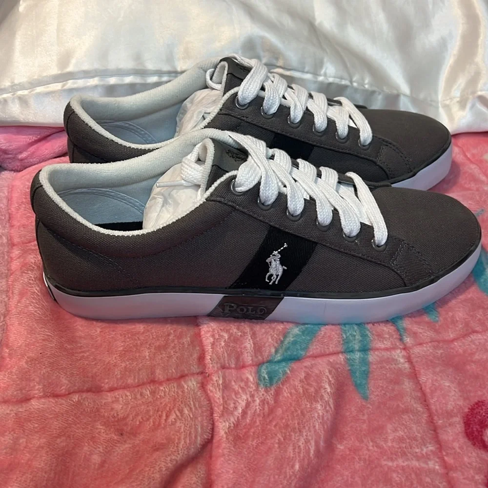 SALE 🔥🔥🔥Vintage Polo Ralph Lauren Giles Deck Shoes Gray. Size: 9.5